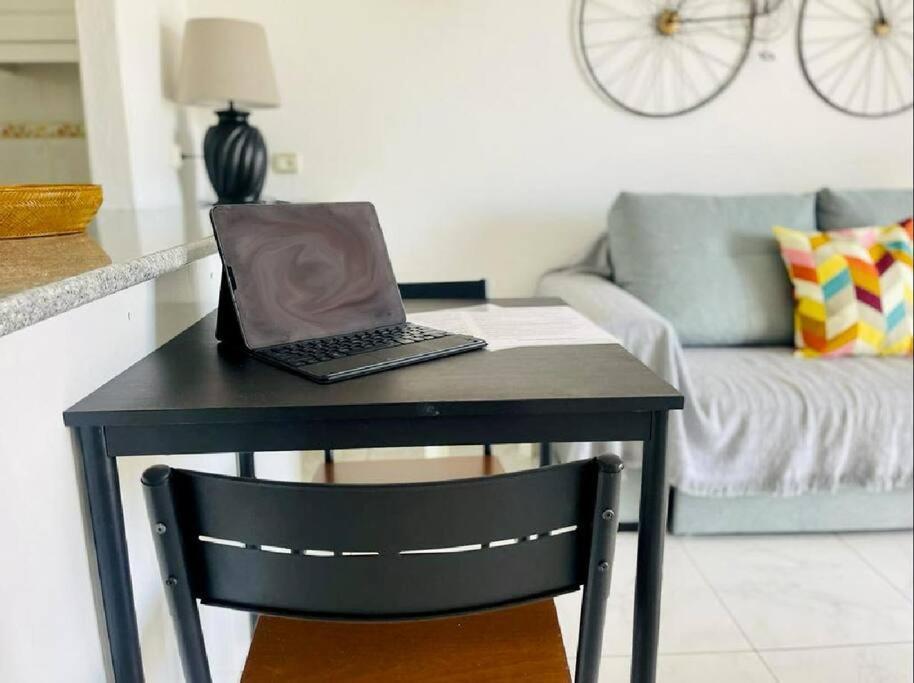 Comfy Home With Large Terrace Five Minutes From Ocean Los Cristianos  Esterno foto